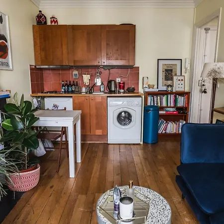 Bright Apt Near The Moulin Rouge * Paris